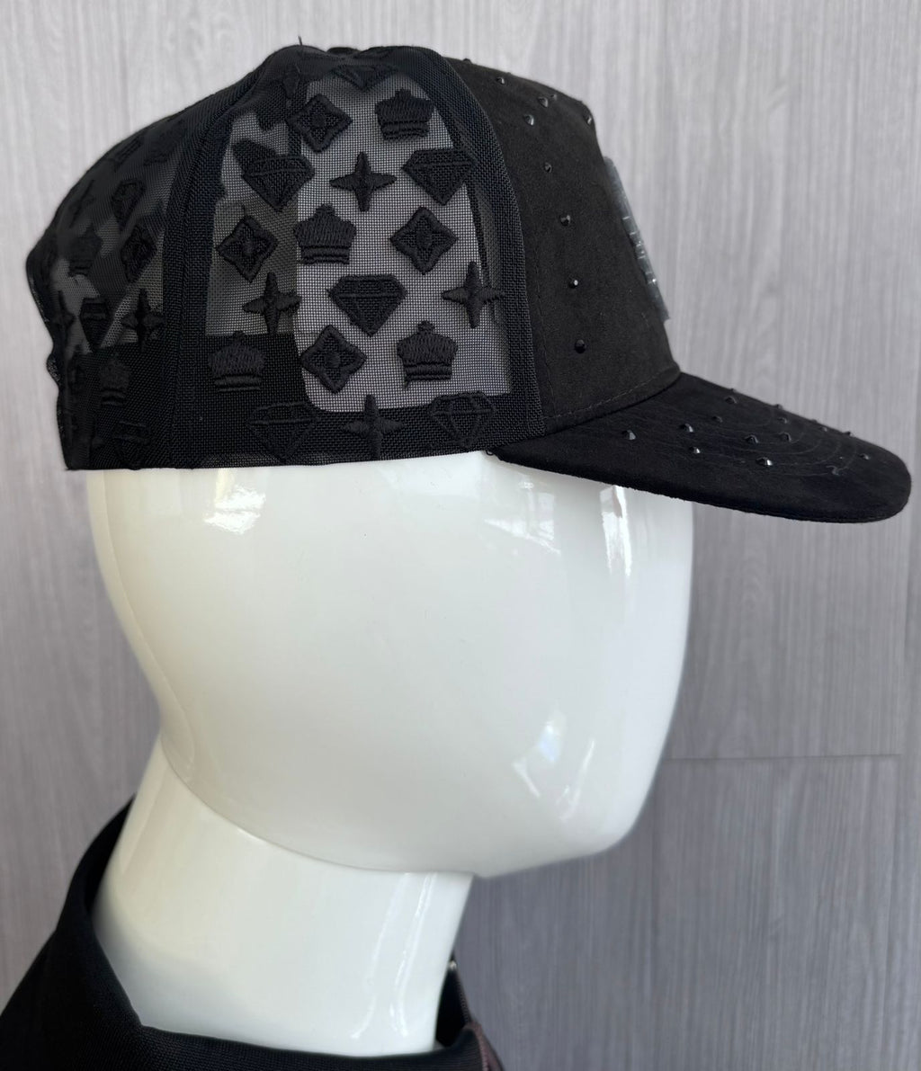 GORRA MALLA LV  DISTINTOS ESTILOS