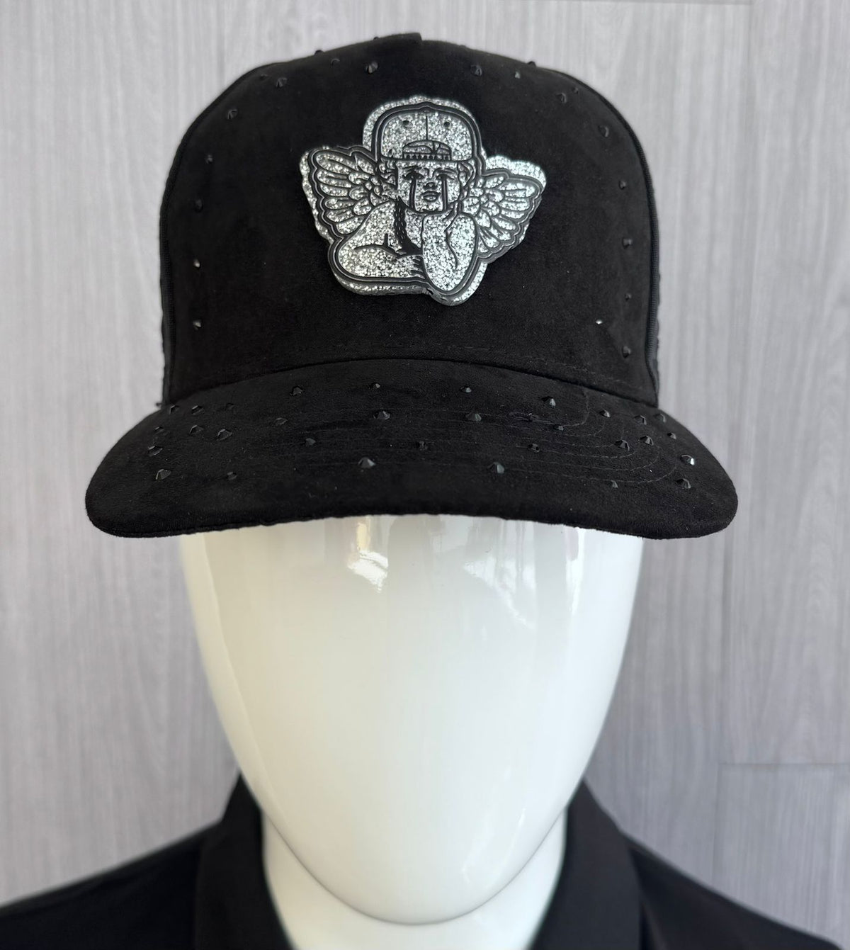 GORRA MALLA LV  DISTINTOS ESTILOS