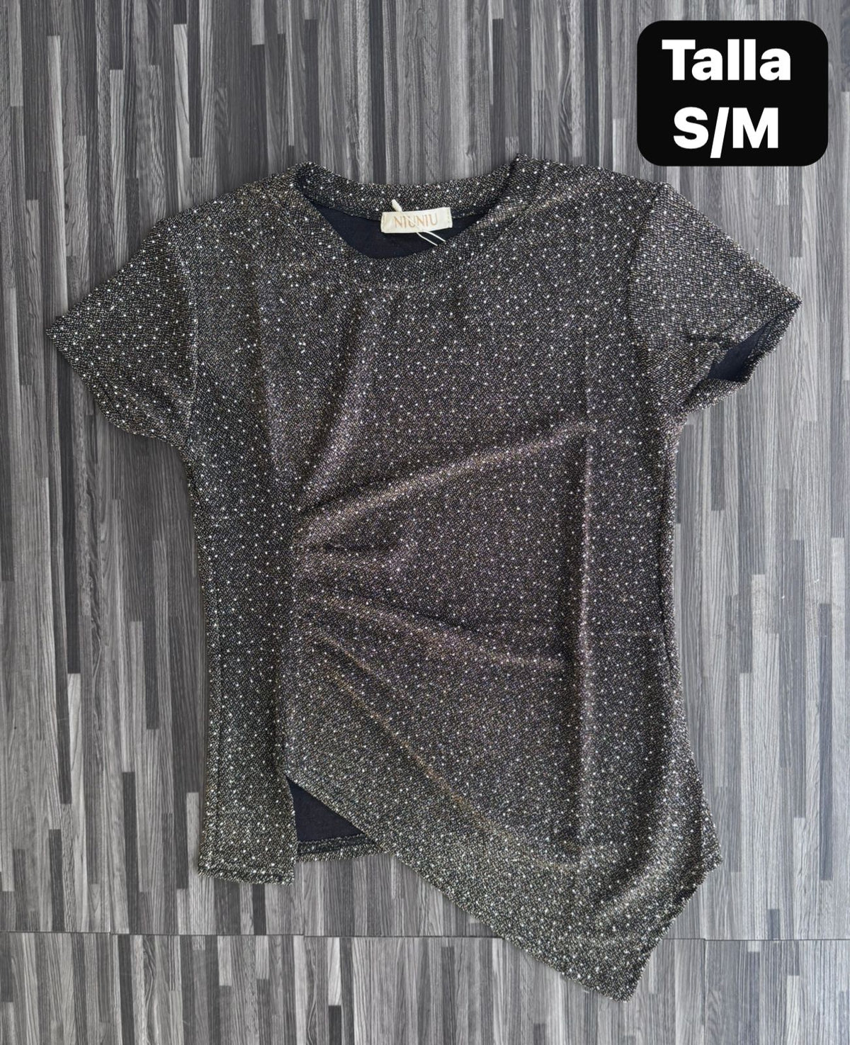 BLUSA BRILLOS