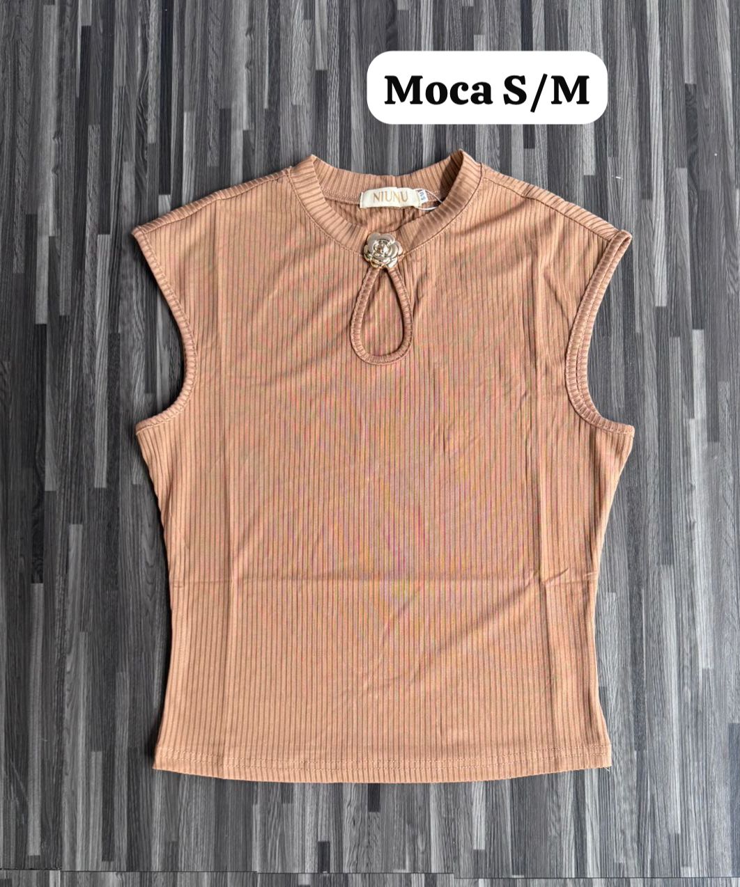 BLUSA BOTON DORADO